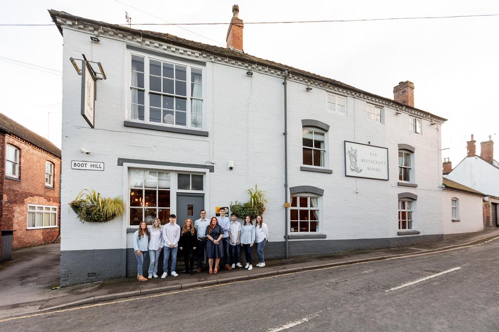 The Boot Inn Burton-upon-Trent Екстериор снимка